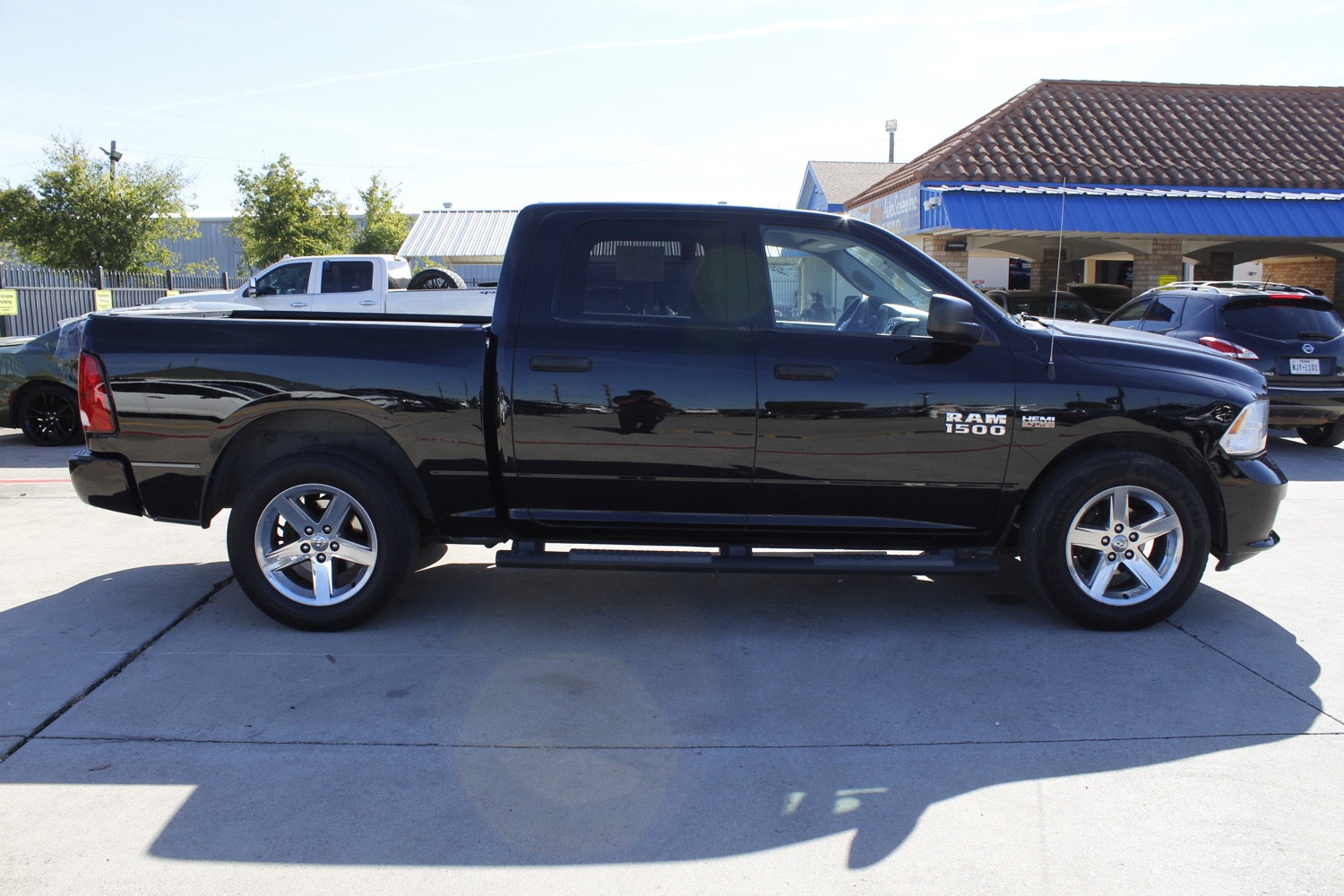 2014 RAM 1500 Tradesman/Express Crew Cab SWB 2WD 8