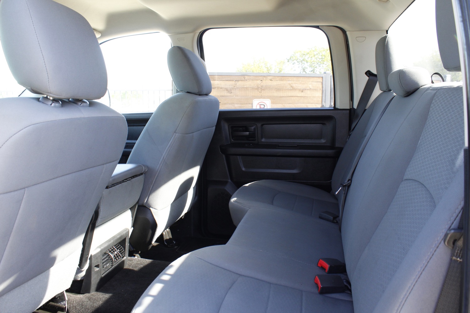 2014 RAM 1500 Tradesman/Express Crew Cab SWB 2WD 13