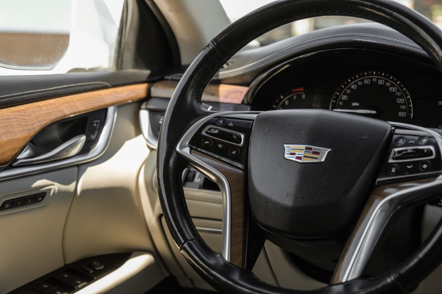 2018 Cadillac XTS Luxury FWD 22