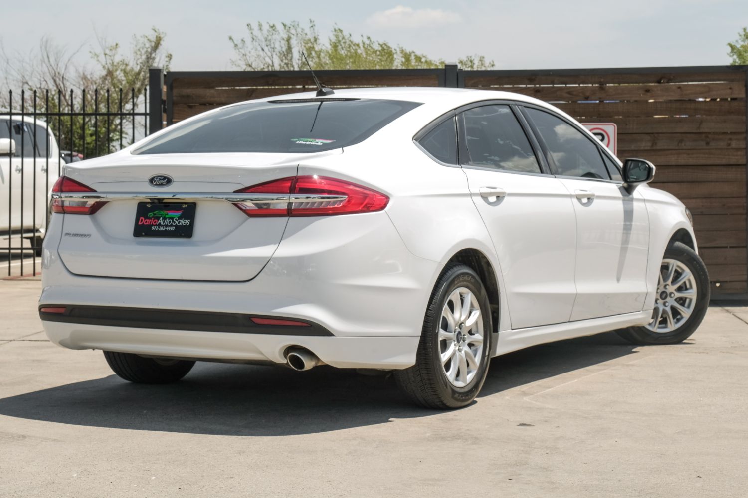 2018 Ford Fusion S 10