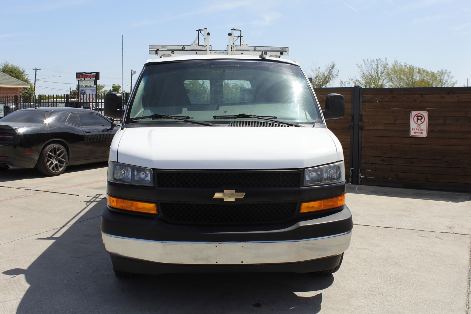 2019 Chevrolet Express 2500 Cargo 2