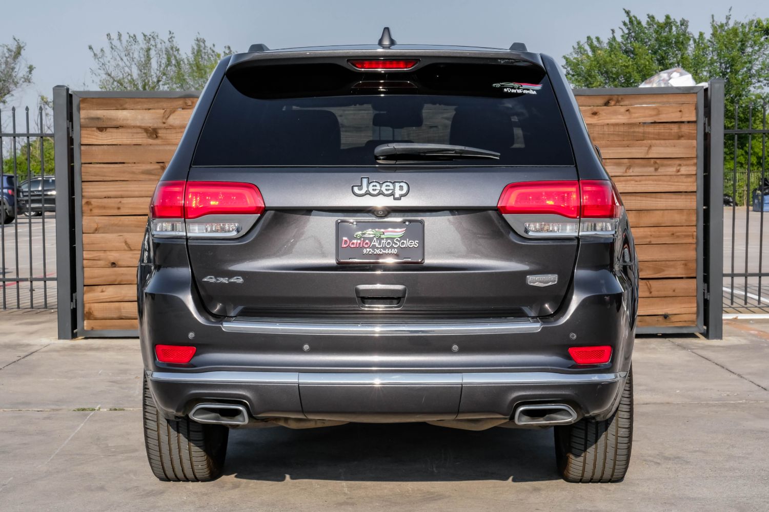 2015 Jeep Grand Cherokee Summit 4WD 12