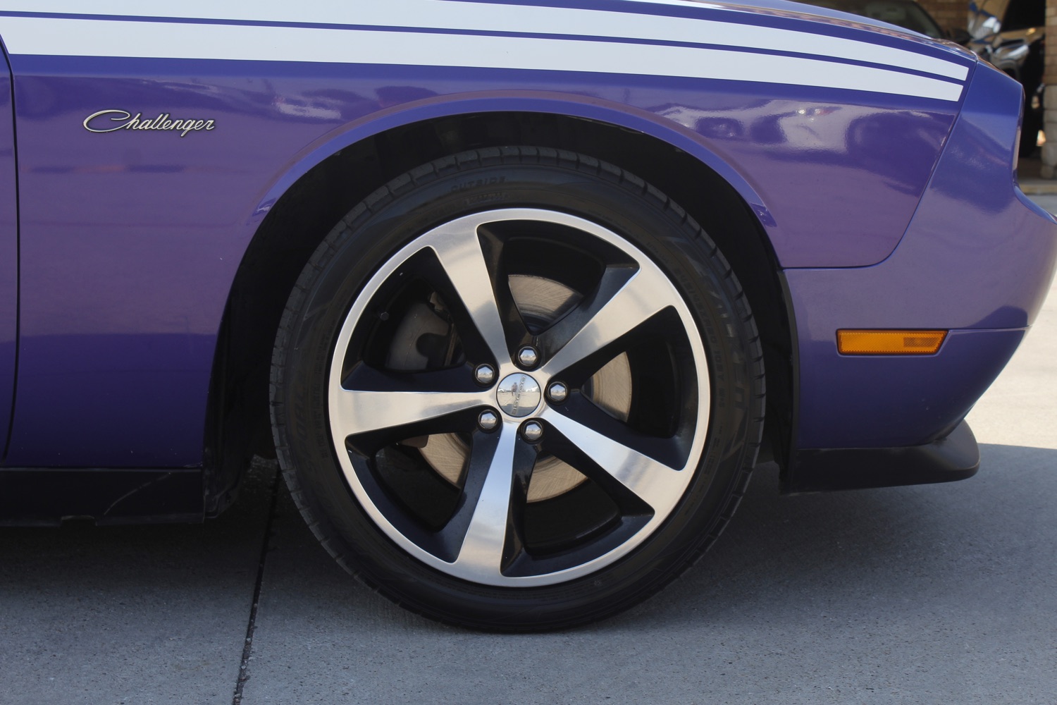 2014 Dodge Challenger R/T 11