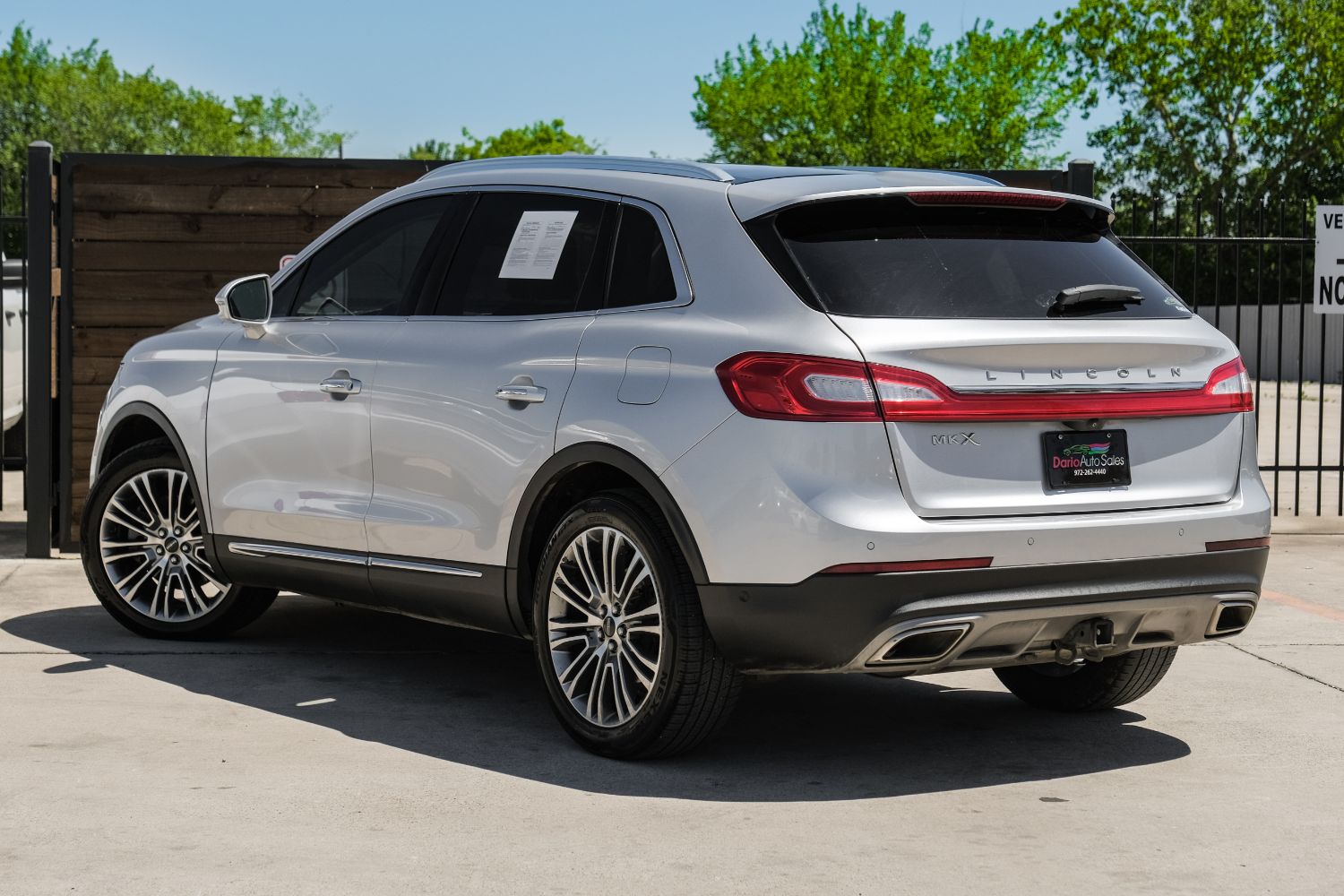 2016 Lincoln MKX Reserve 13