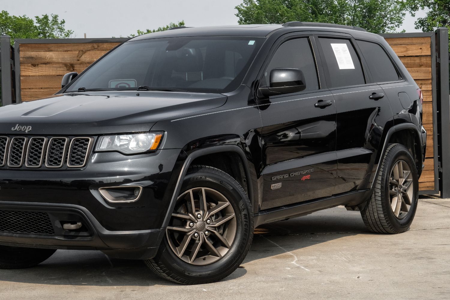 2016 Jeep Grand Cherokee Laredo 4WD 7