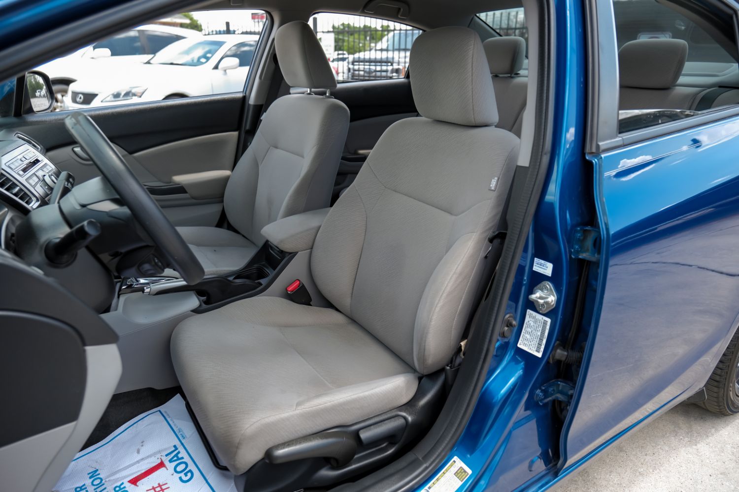 2013 Honda Civic LX Sedan 5-Speed AT 4