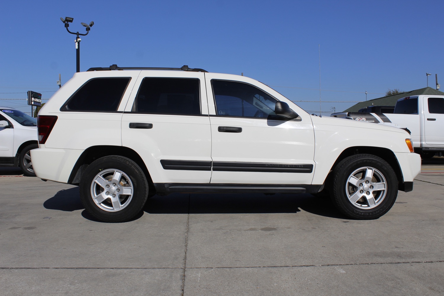 2005 Jeep Grand Cherokee Laredo 2WD 9