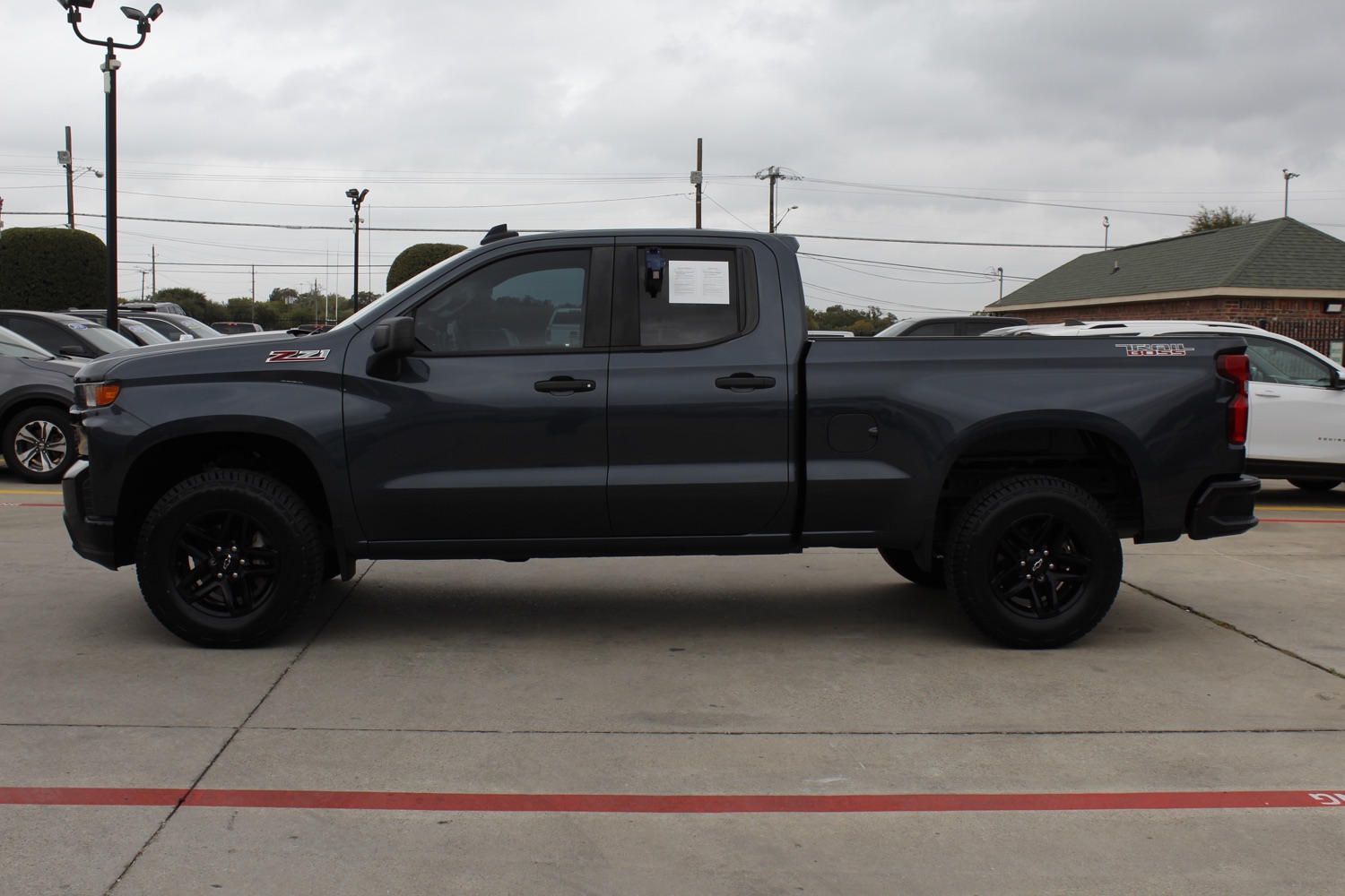 2019 Chevrolet Silverado 1500 Custom Trail Boss Double Cab 4WD 3