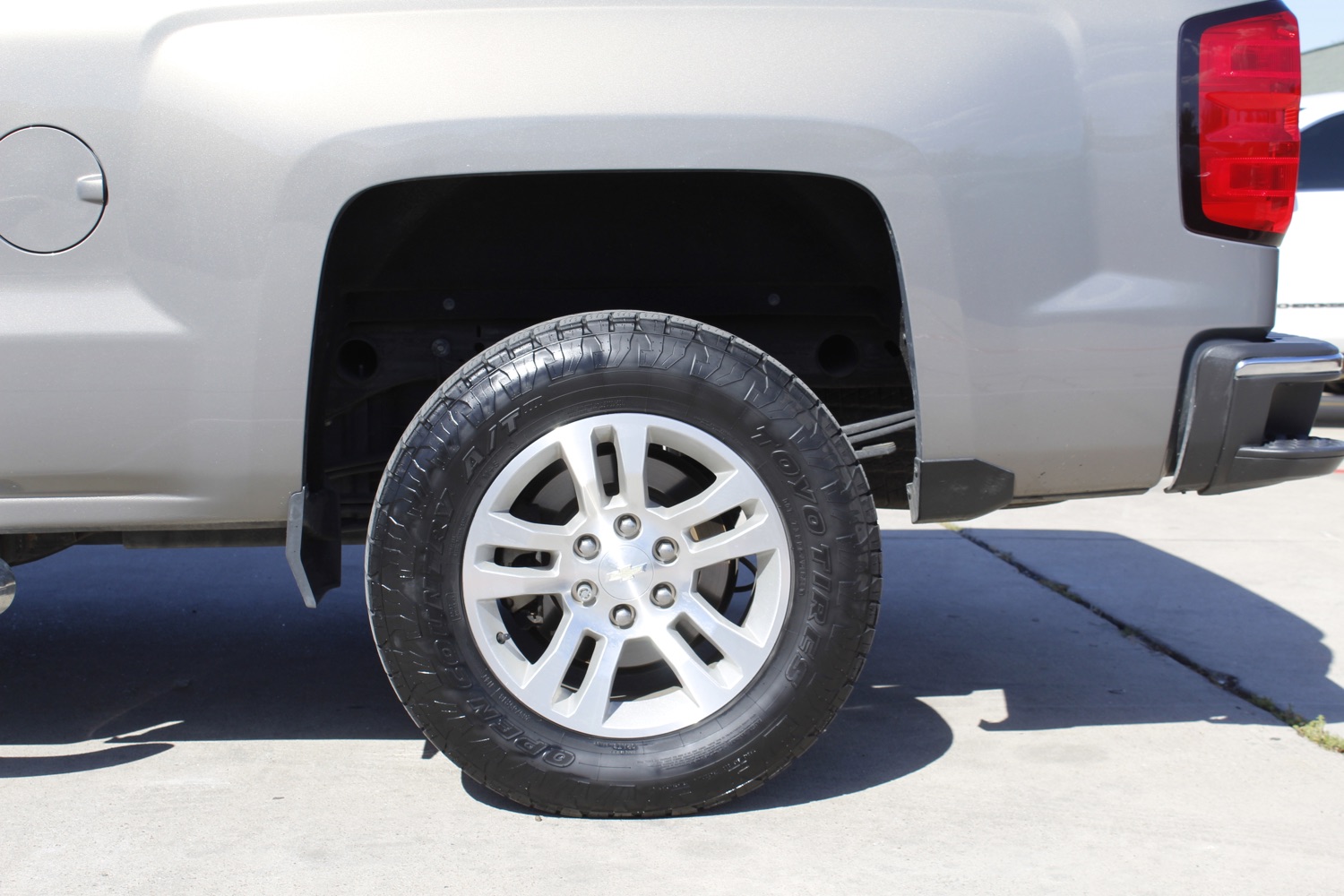 2017 Chevrolet Silverado 1500 LT Double Cab 2WD 5