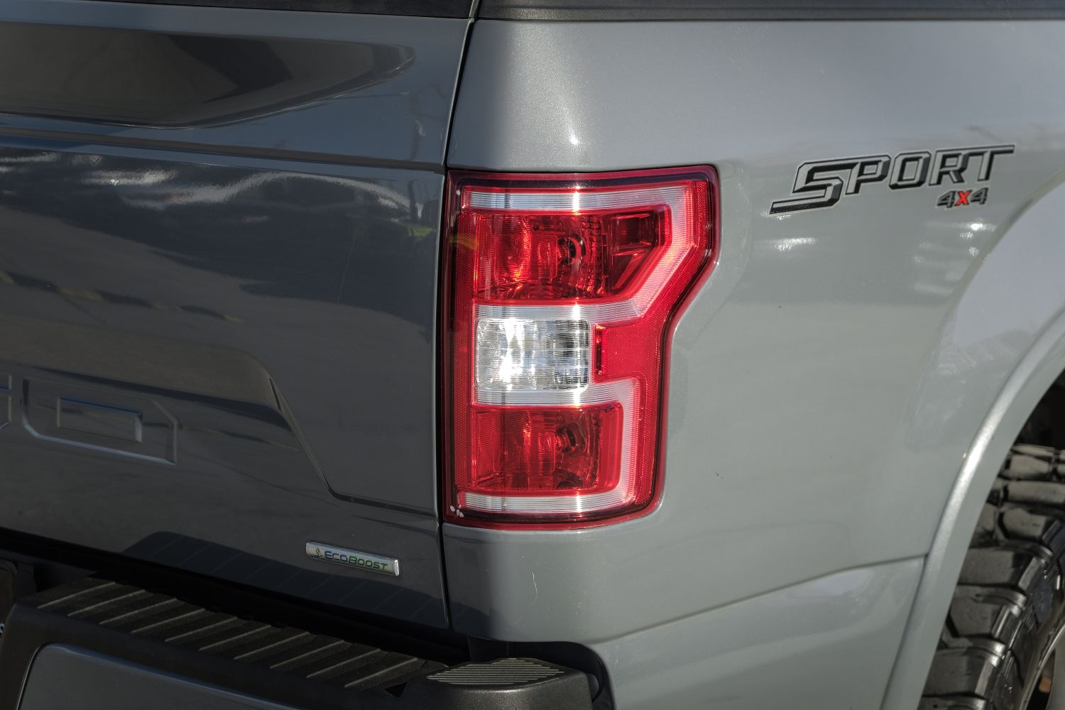2019 Ford F-150 XLT SuperCrew 6.5-ft. Bed 4WD 44