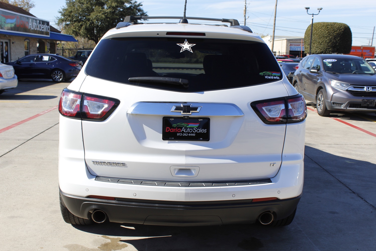 2017 Chevrolet Traverse 2LT FWD 6