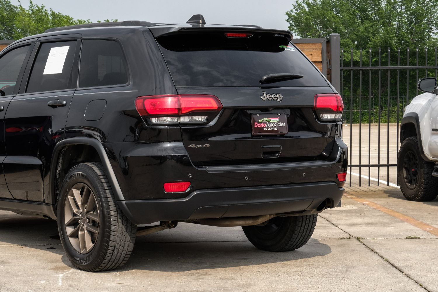 2016 Jeep Grand Cherokee Laredo 4WD 15