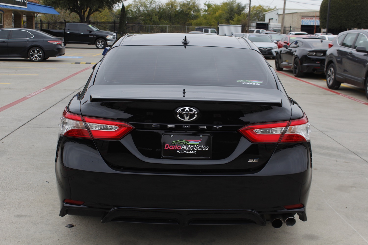 2019 Toyota Camry SE 6