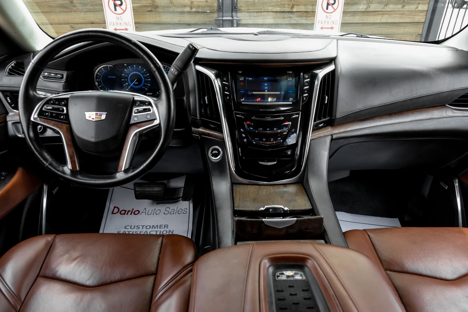 2016 Cadillac Escalade Luxury 4WD 19