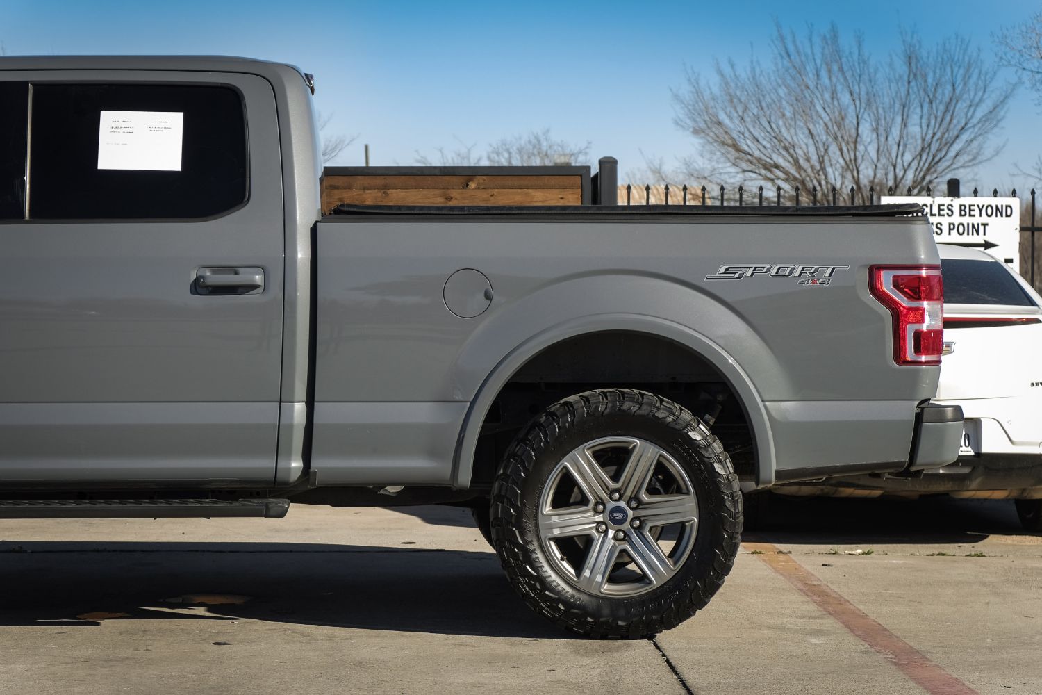 2019 Ford F-150 XLT SuperCrew 6.5-ft. Bed 4WD 11