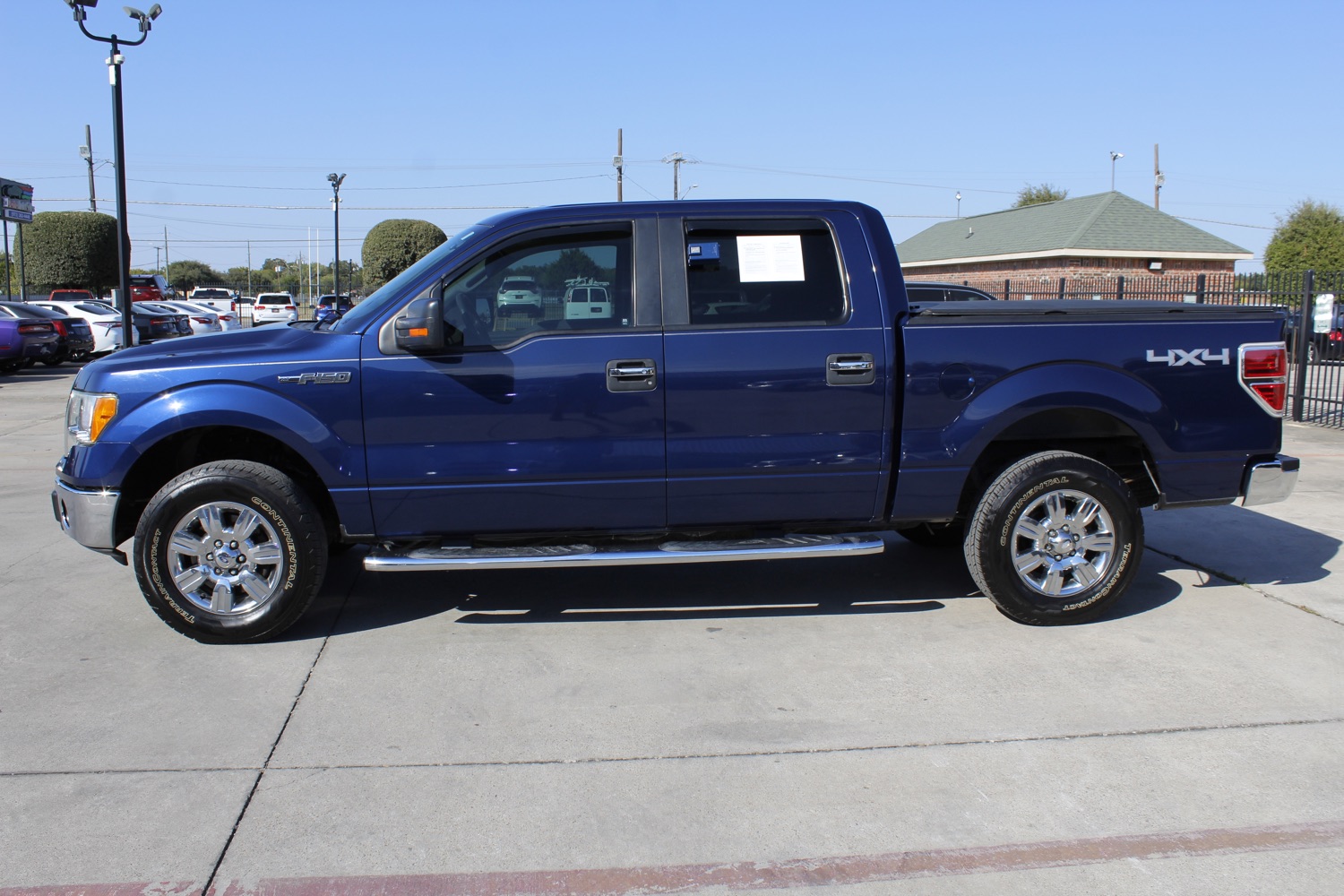 2010 Ford F-150 XLT SuperCrew 5.5-ft. Bed 4WD 3