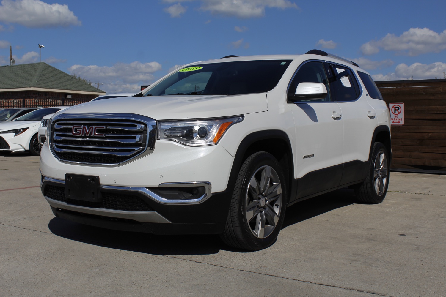 2018 GMC Acadia SLT-2 FWD 2