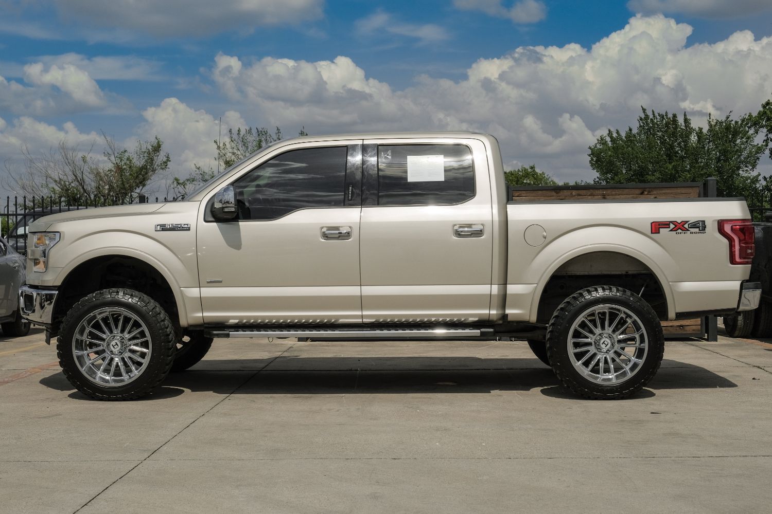 2017 Ford F-150 Lariat SuperCrew 6.5-ft. Bed 4WD 15