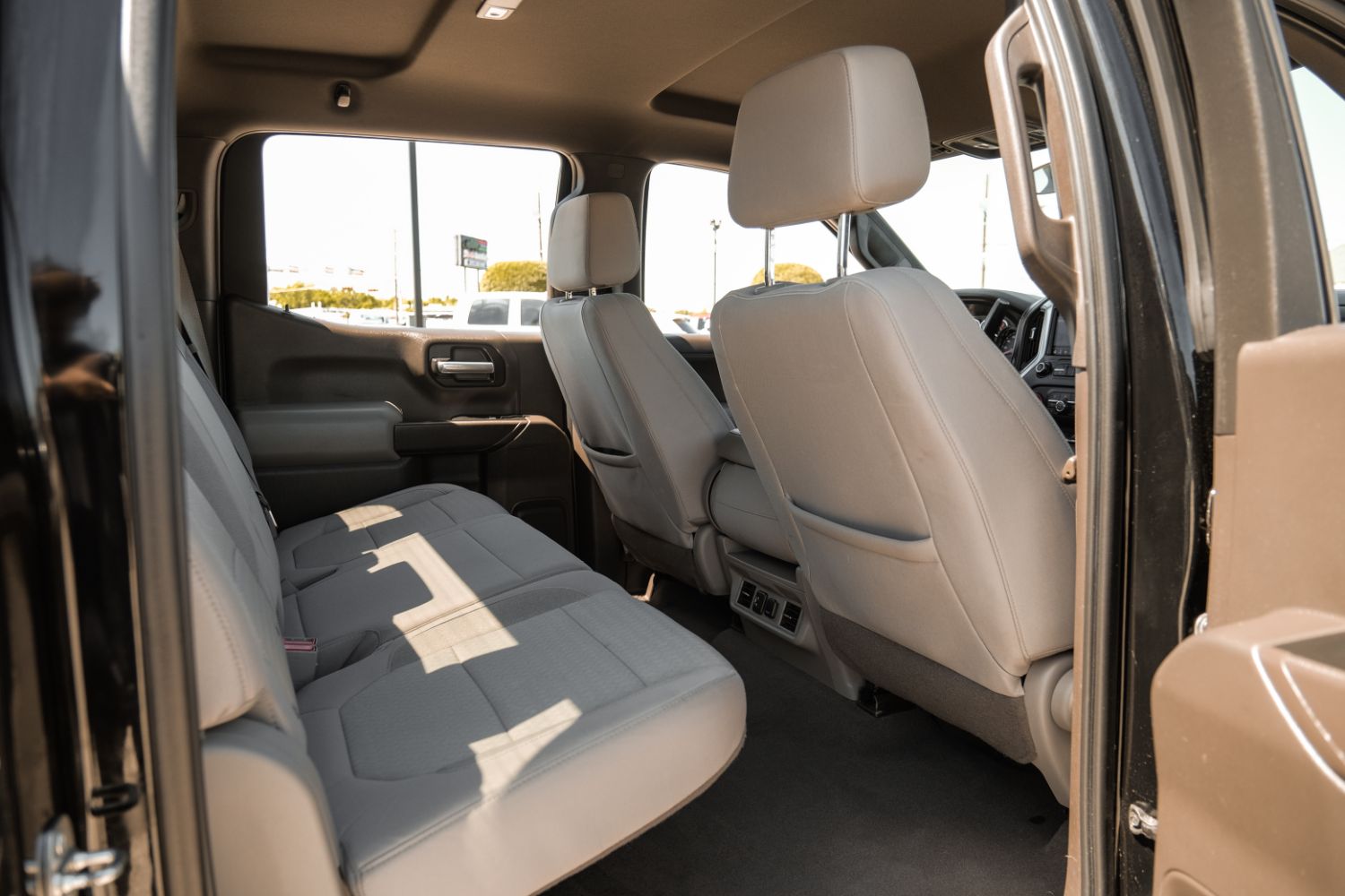 2019 Chevrolet Silverado 1500 LT Crew Cab 2WD 37