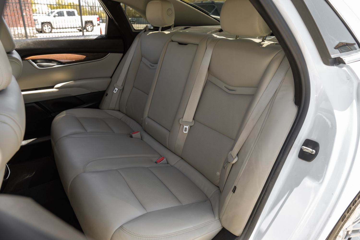 2018 Cadillac XTS Luxury FWD 42