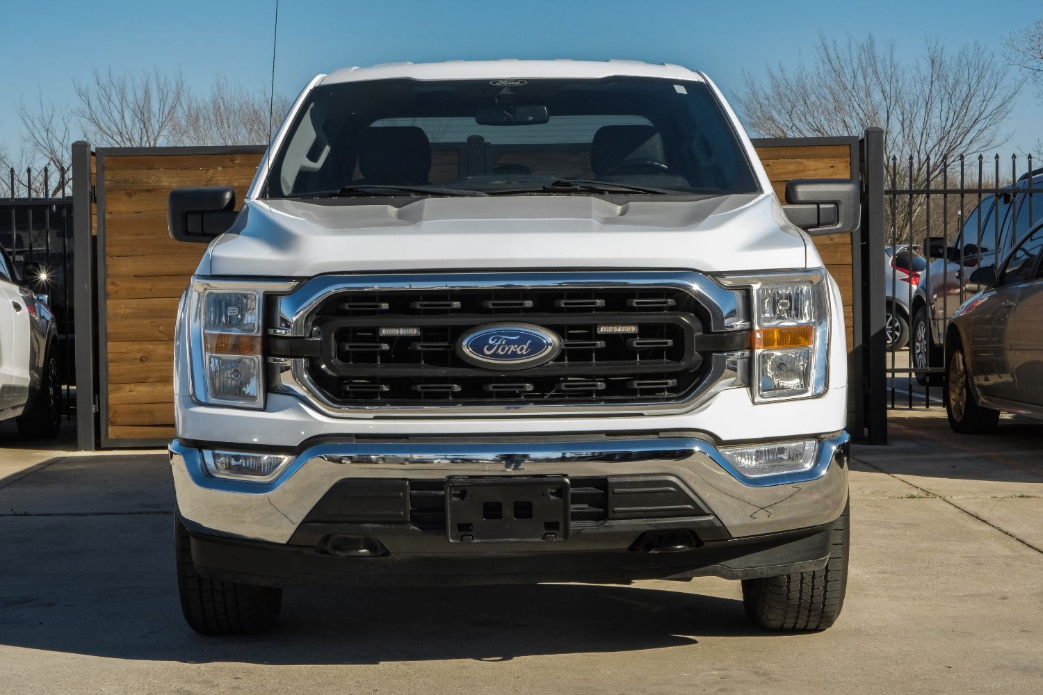 2021 Ford F-150 XLT SuperCrew 5.5-ft. Bed 4WD 3