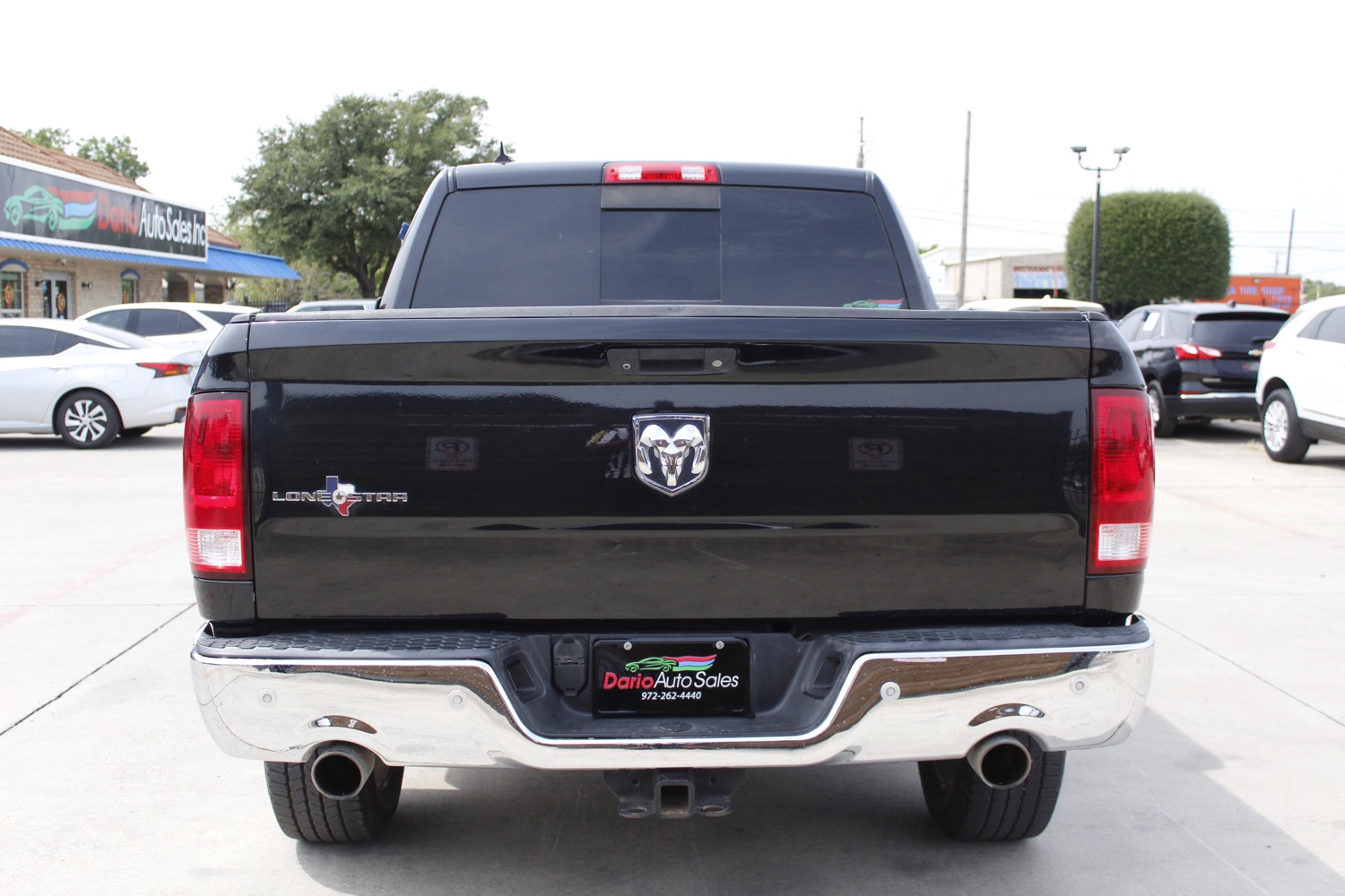 2016 RAM 1500 SLT Crew Cab SWB 2WD 7