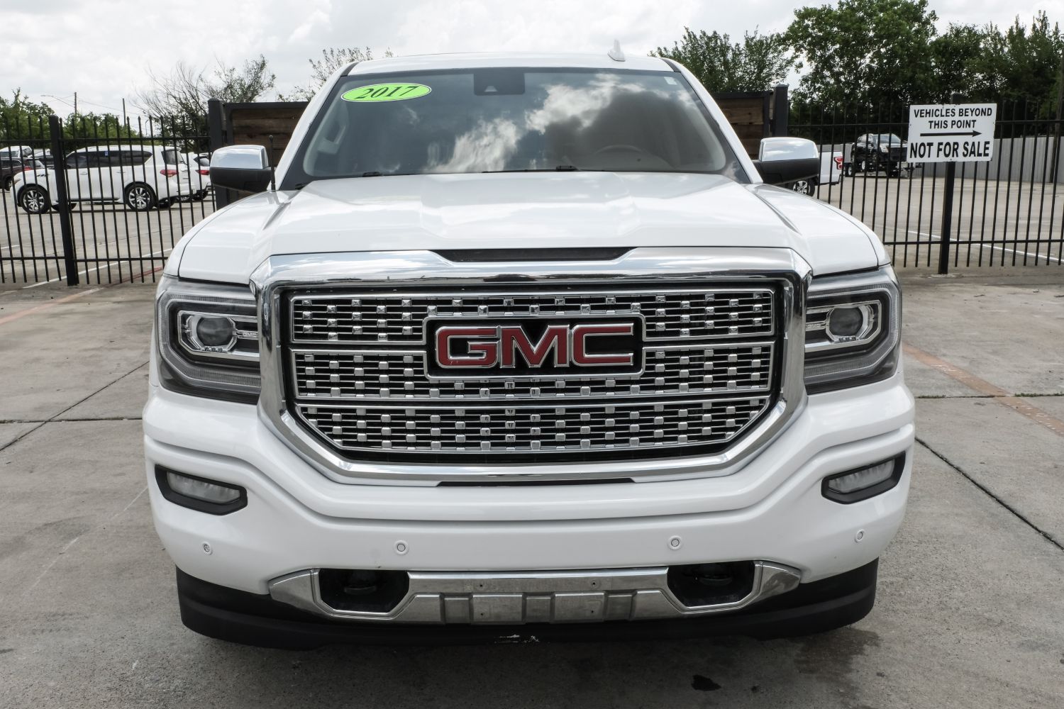 2017 GMC Sierra 1500 Denali Crew Cab Long Box 2WD 8