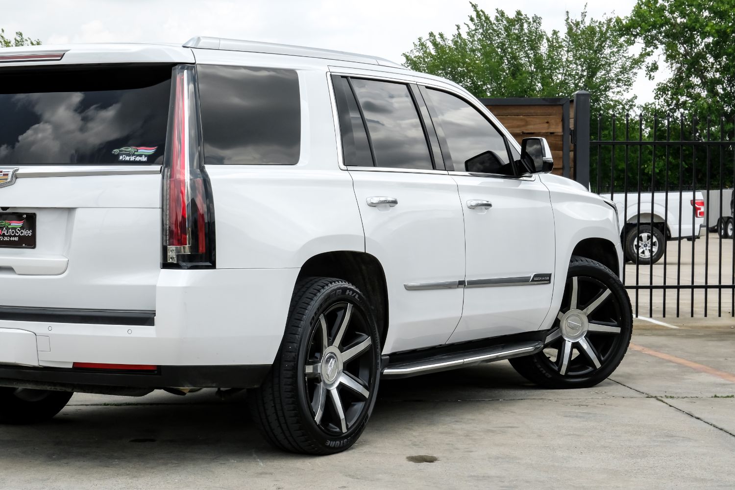 2016 Cadillac Escalade Luxury 4WD 12