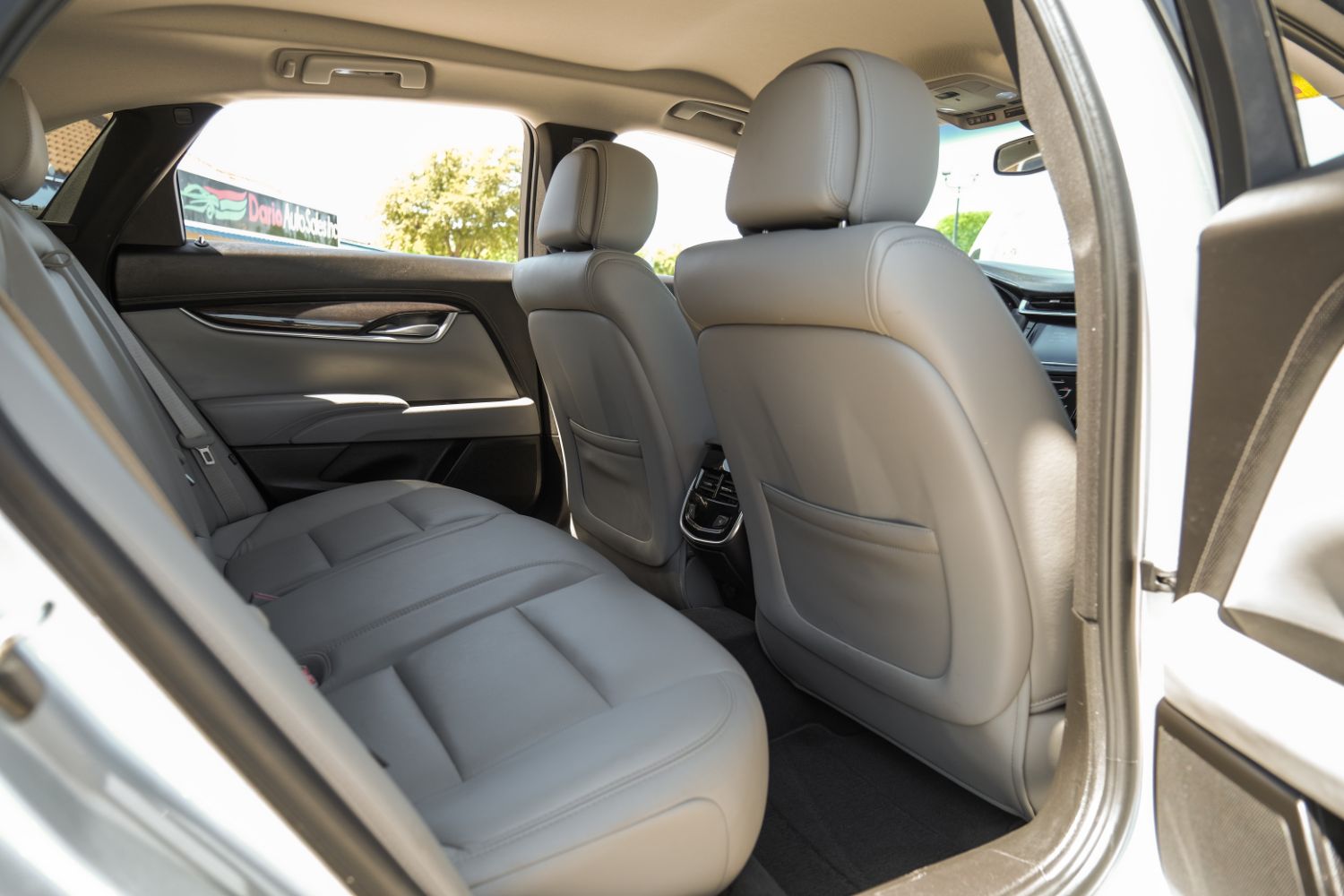 2013 Cadillac XTS Luxury 41