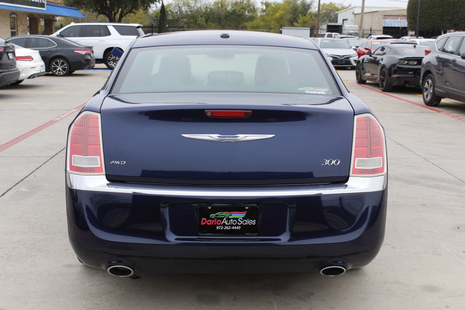 2014 Chrysler 300 AWD 6