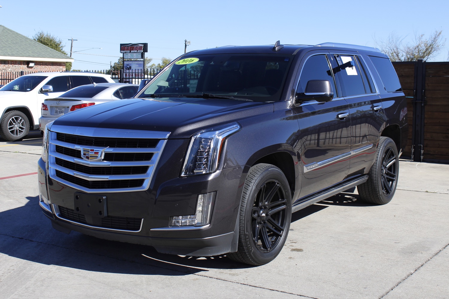 2016 Cadillac Escalade Premium 4WD 2