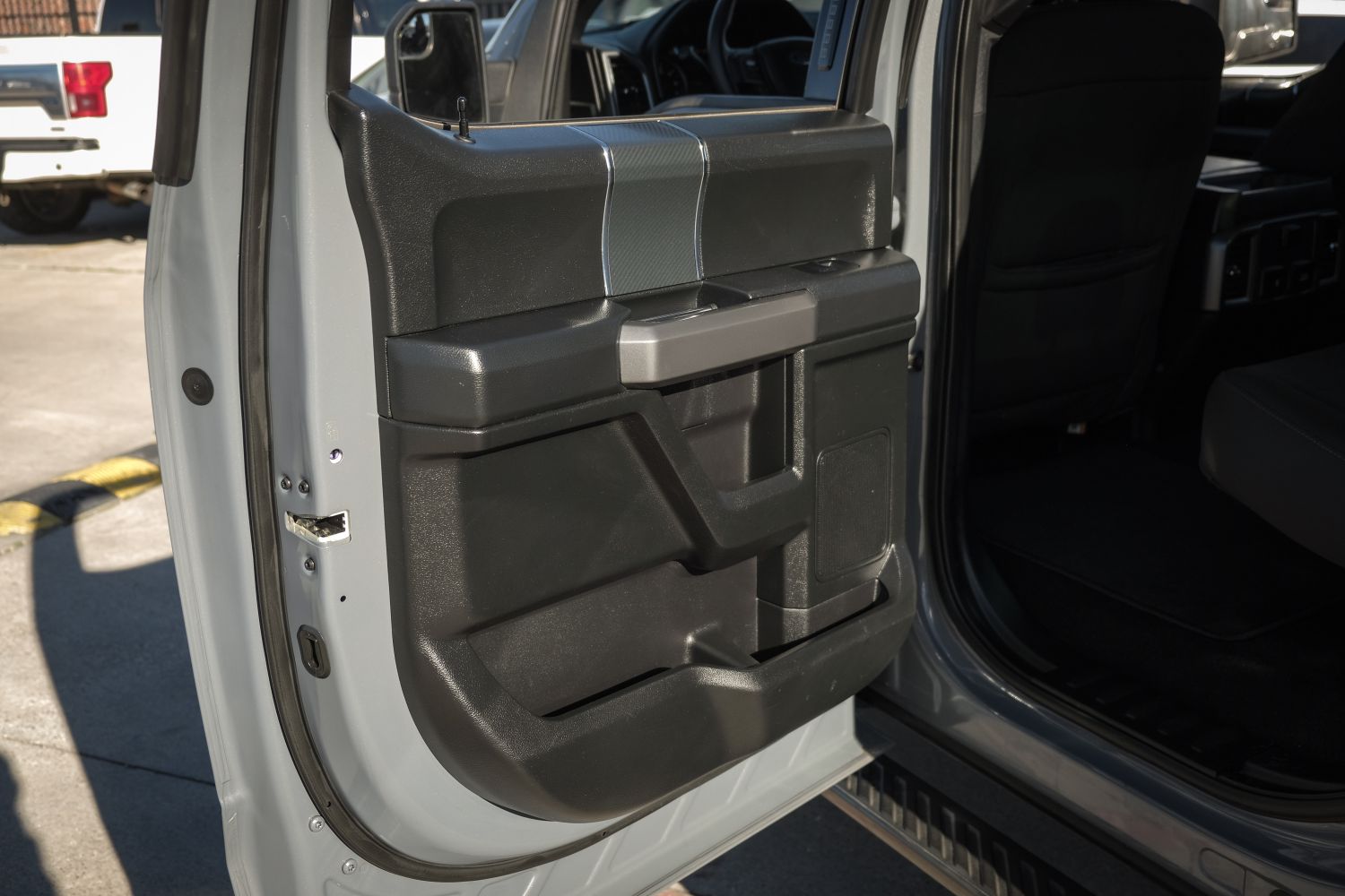 2019 Ford F-150 XLT SuperCrew 6.5-ft. Bed 4WD 39