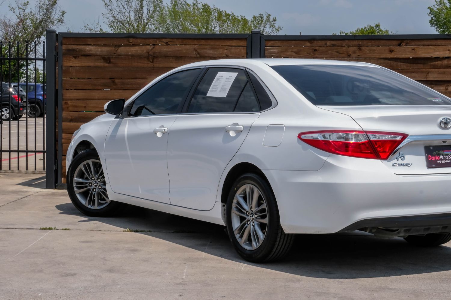 2017 Toyota Camry LE 13