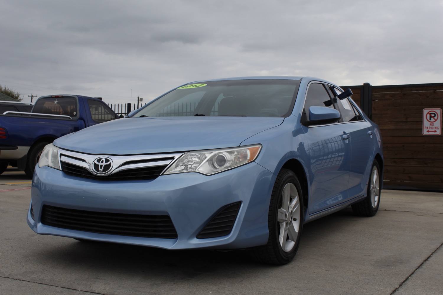 2012 Toyota Camry LE 2