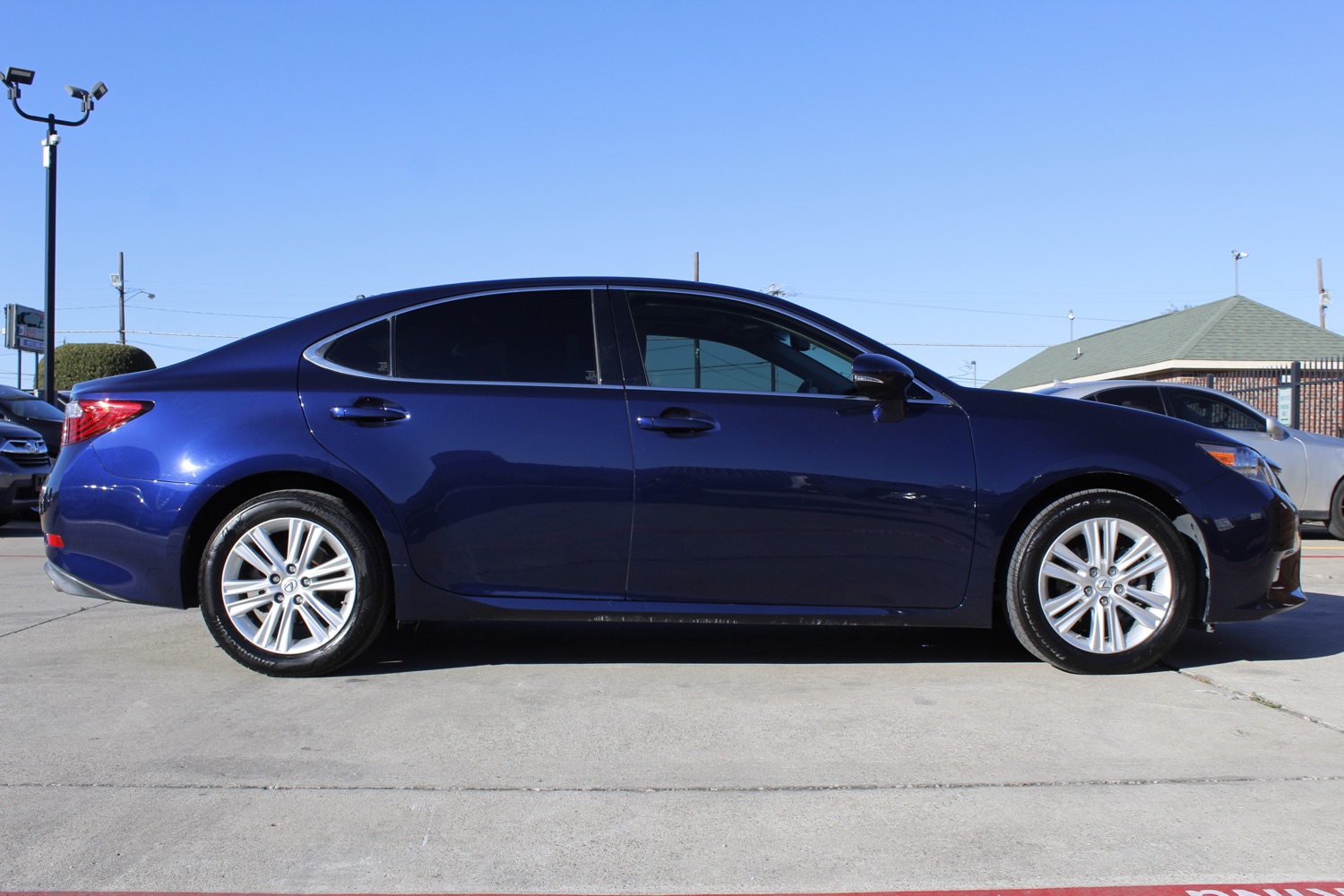 2014 Lexus ES 350 Sedan 8