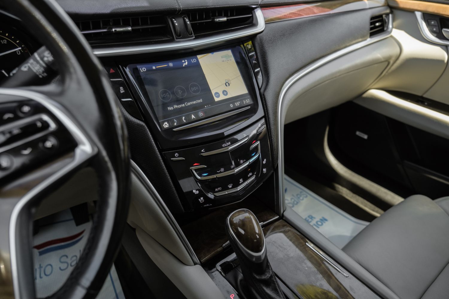 2018 Cadillac XTS Luxury FWD 32