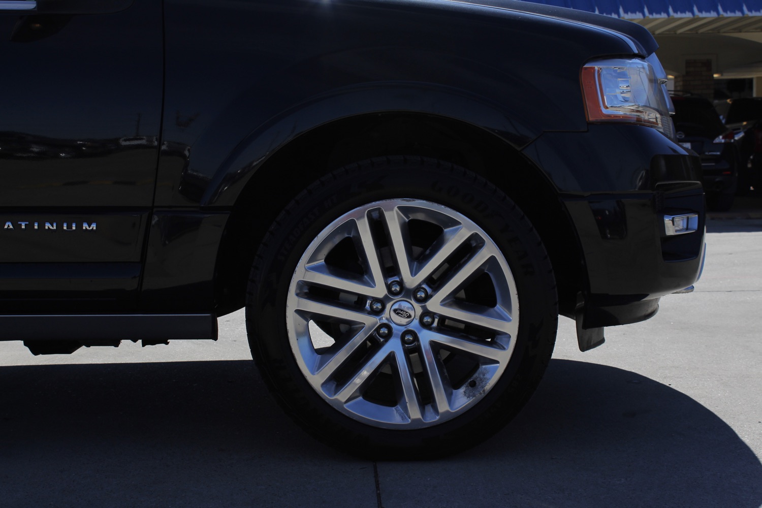 2015 Ford Expedition EL Platinum 4WD 12