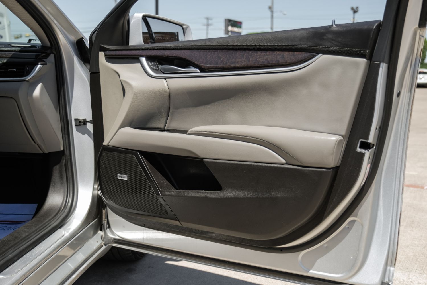 2013 Cadillac XTS Luxury 48