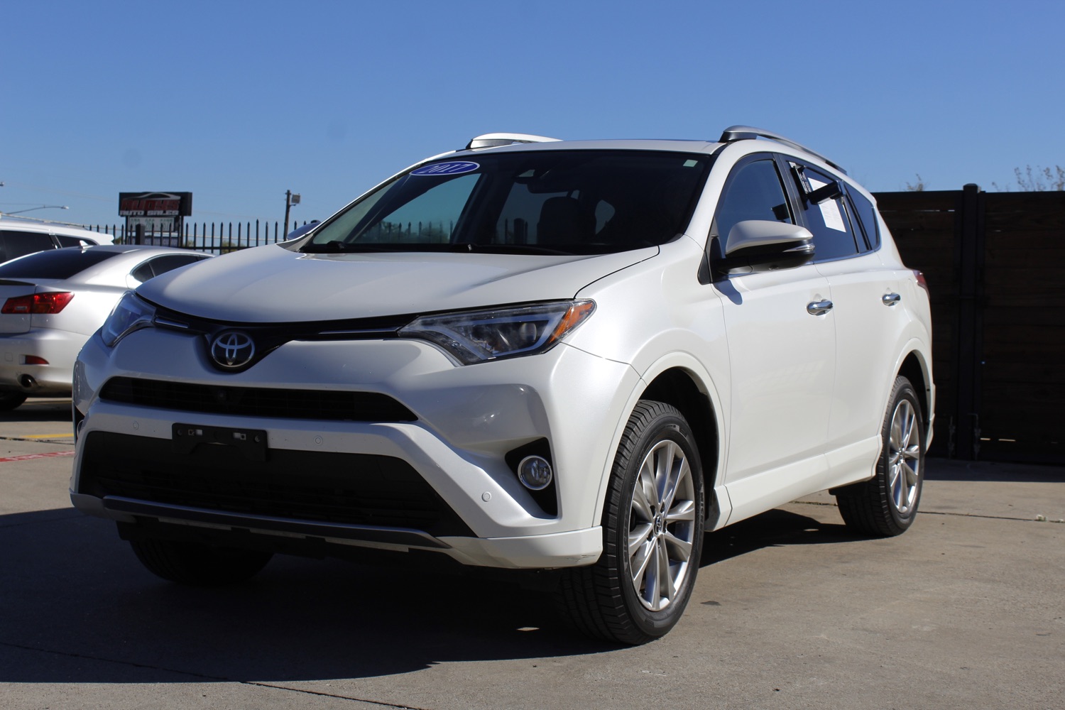 2017 Toyota RAV4 Limited FWD 2