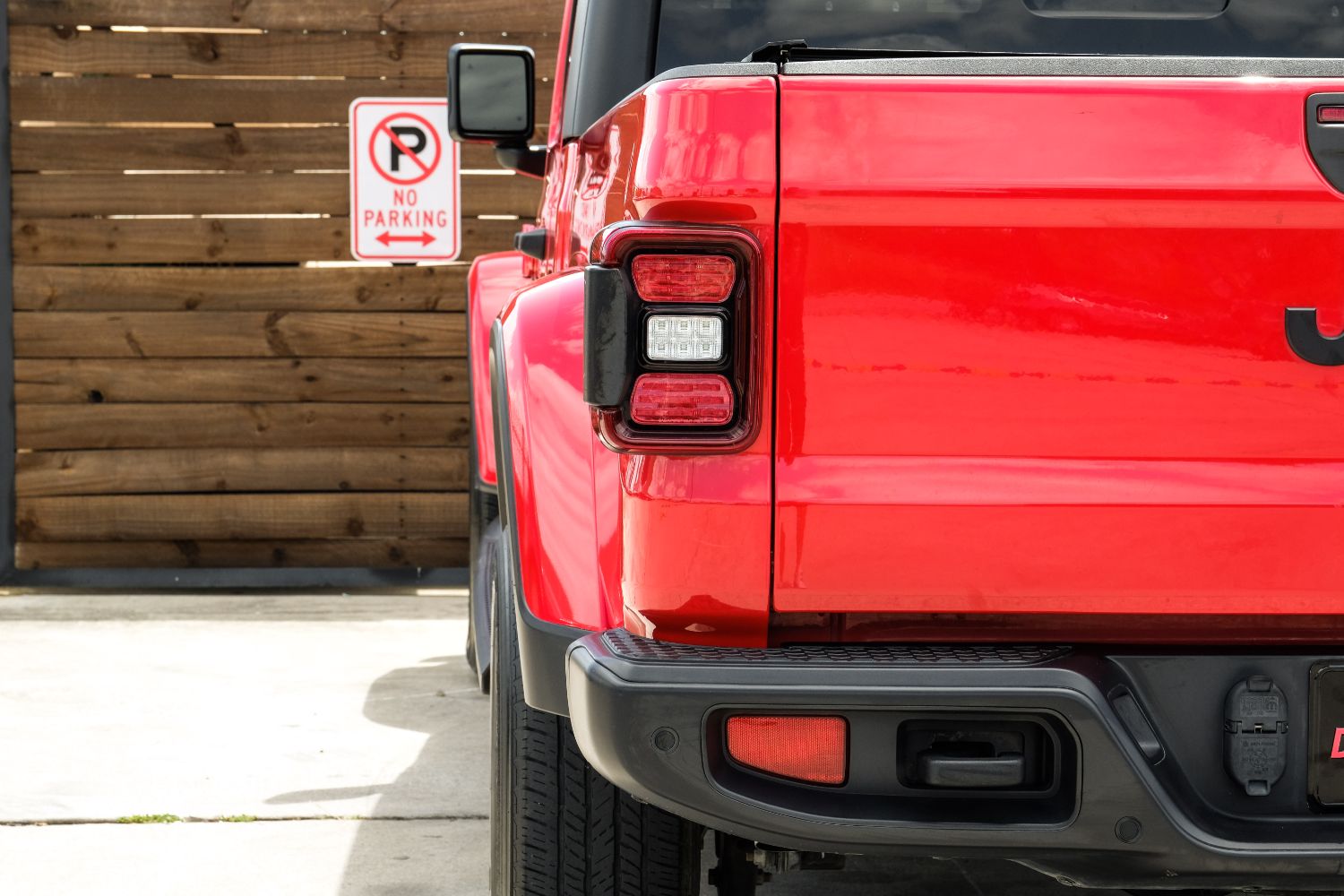 2020 Jeep Gladiator Sport 47