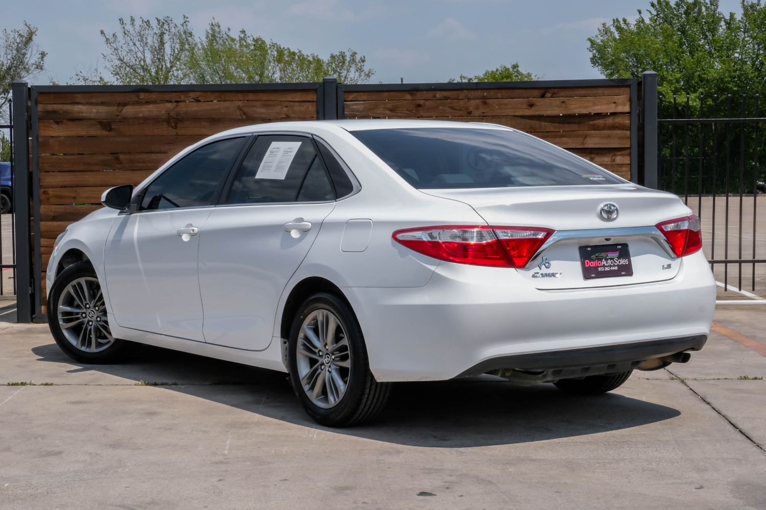 2017 Toyota Camry LE 12