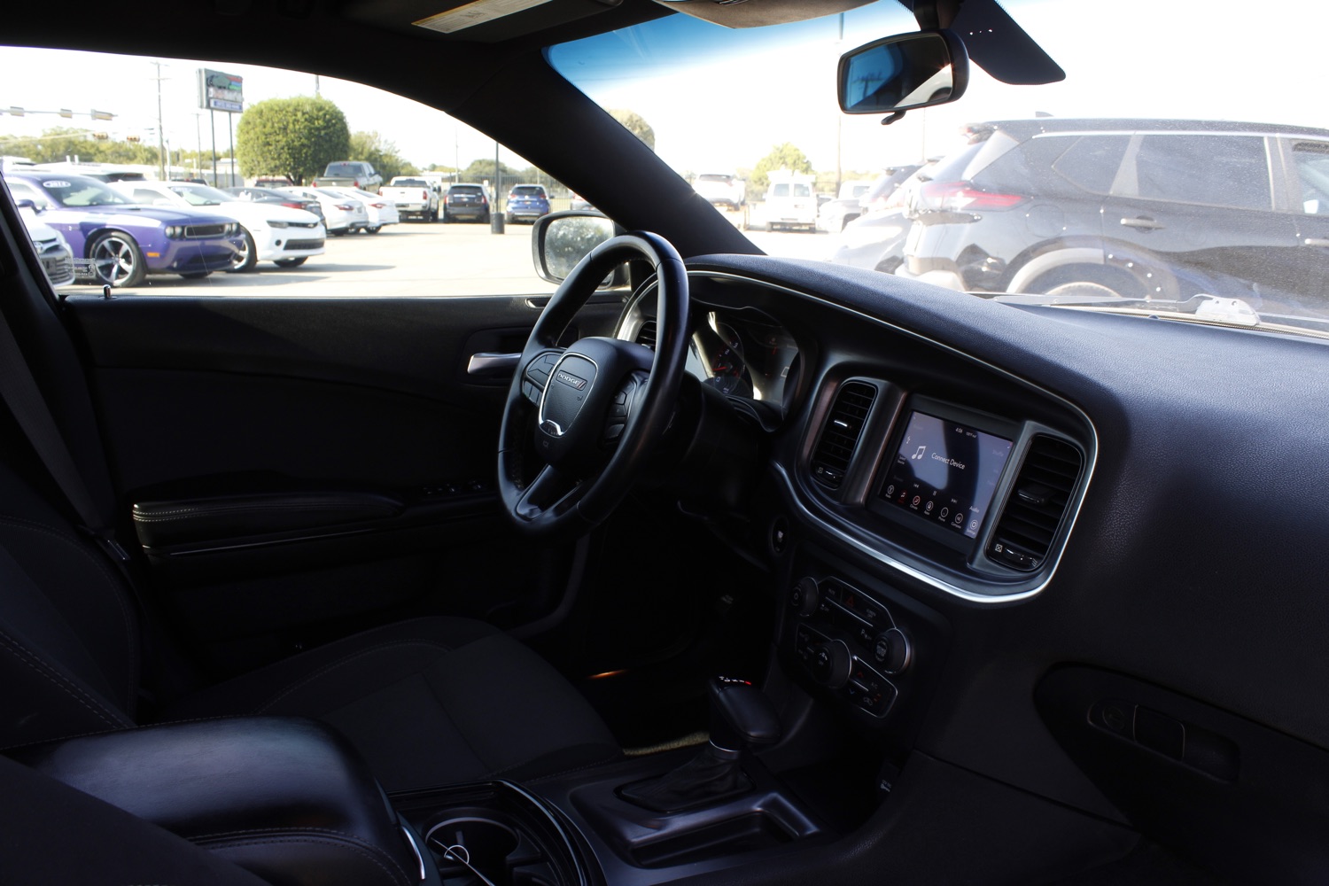 2018 Dodge Charger SXT 13