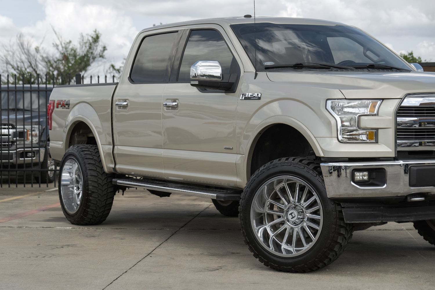 2017 Ford F-150 Lariat SuperCrew 6.5-ft. Bed 4WD 7