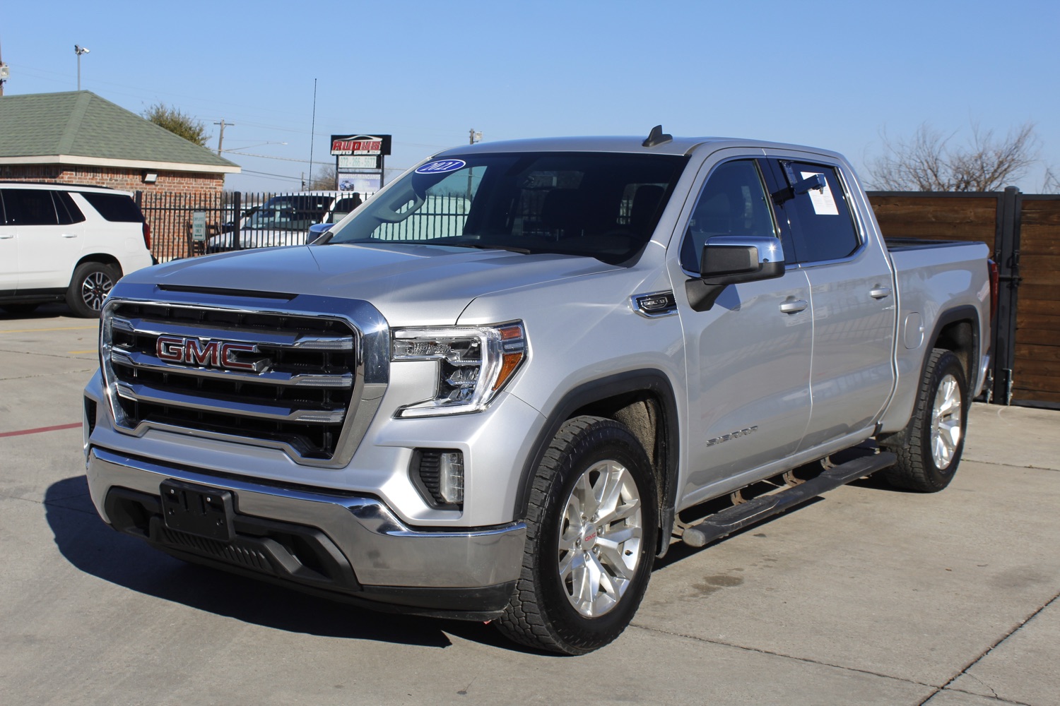 2021 GMC Sierra 1500 SLE Crew Cab Short Box 2WD 2