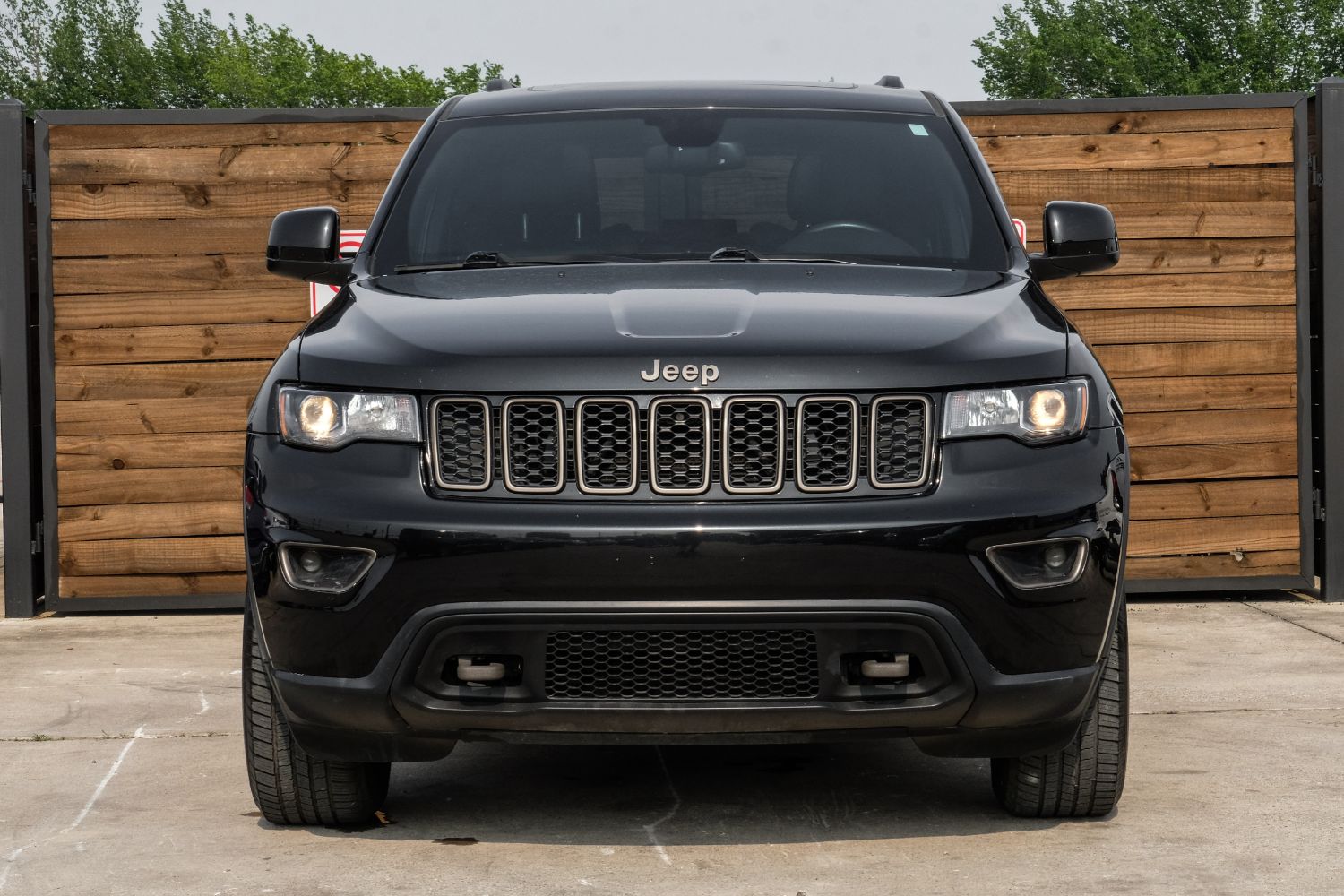 2016 Jeep Grand Cherokee Laredo 4WD 8