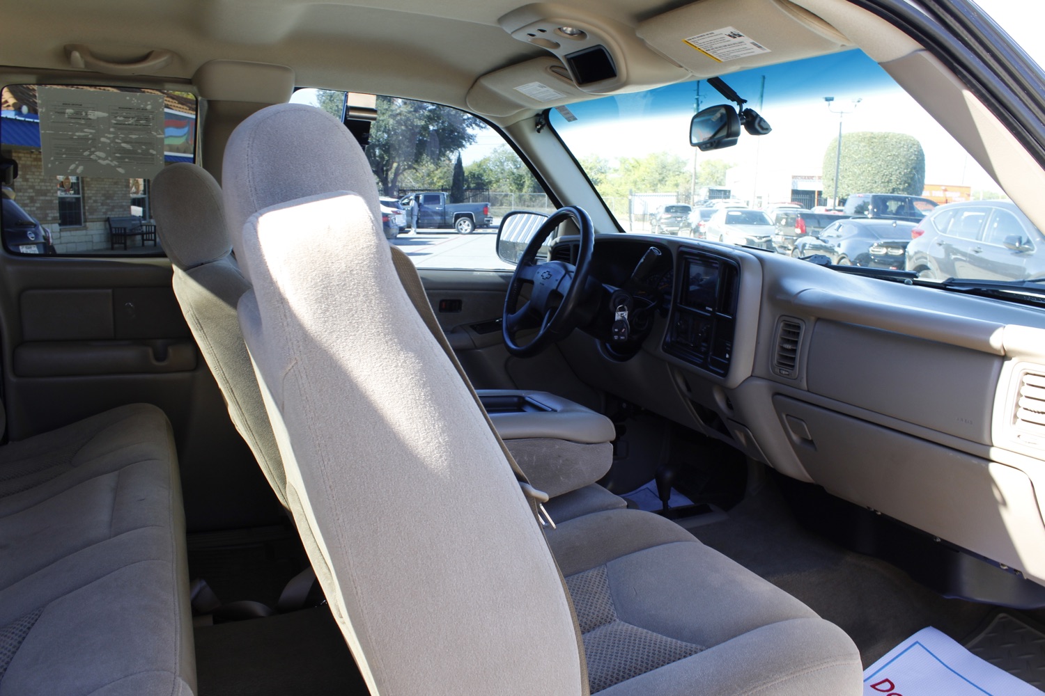 2003 Chevrolet Silverado 1500 Ext. Cab Short Bed 4WD 13