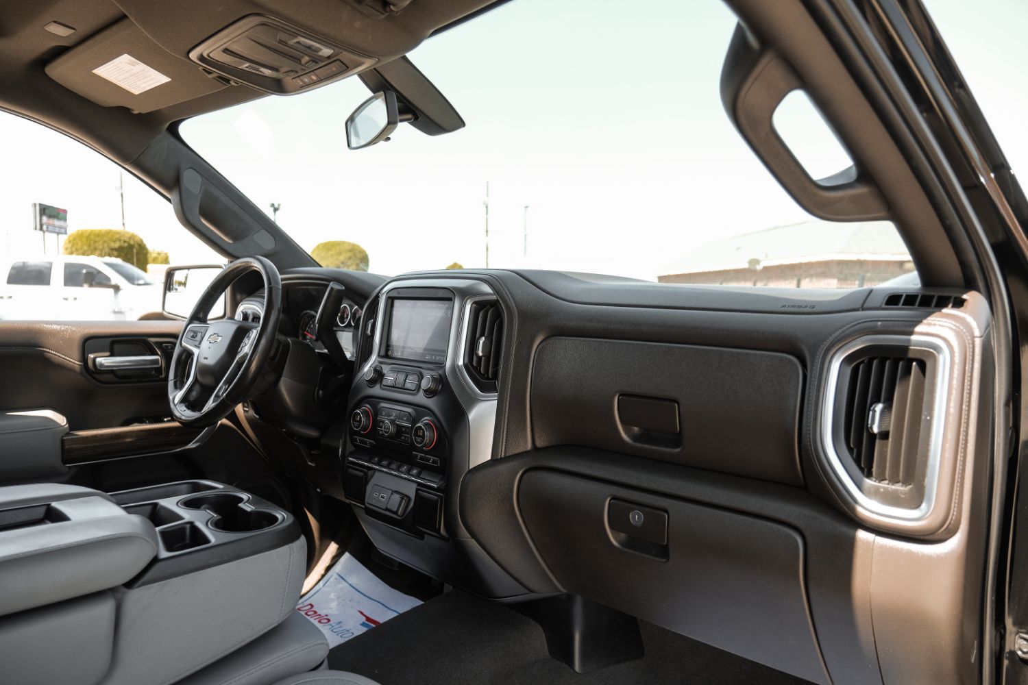 2019 Chevrolet Silverado 1500 LT Crew Cab 2WD 17