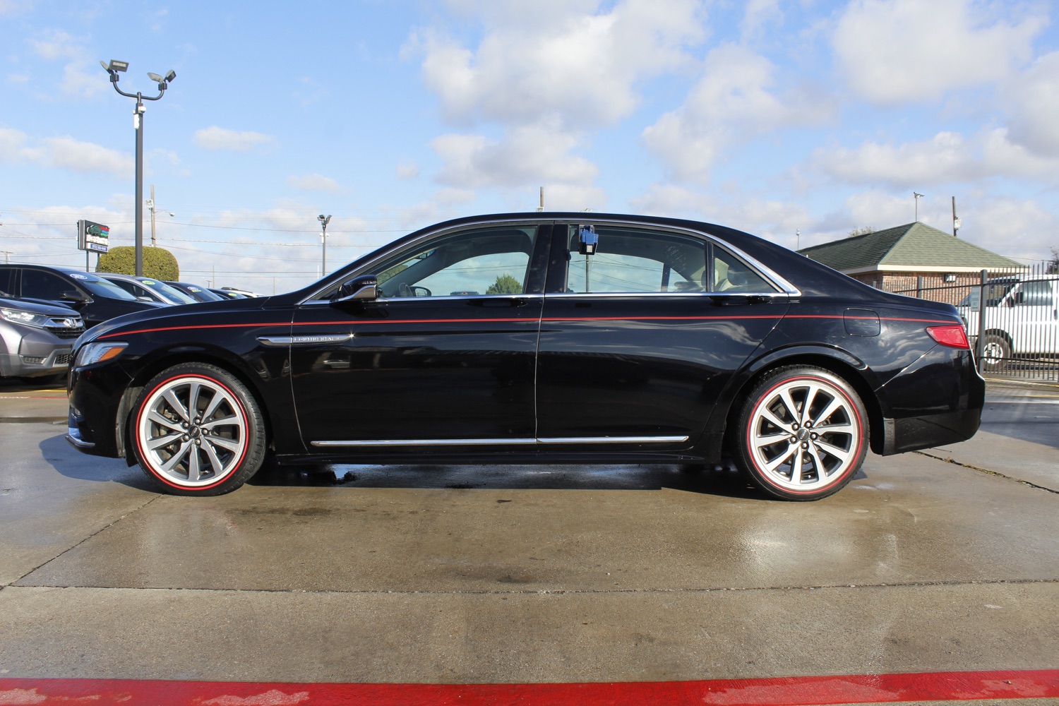 2017 Lincoln Continental Premier 3