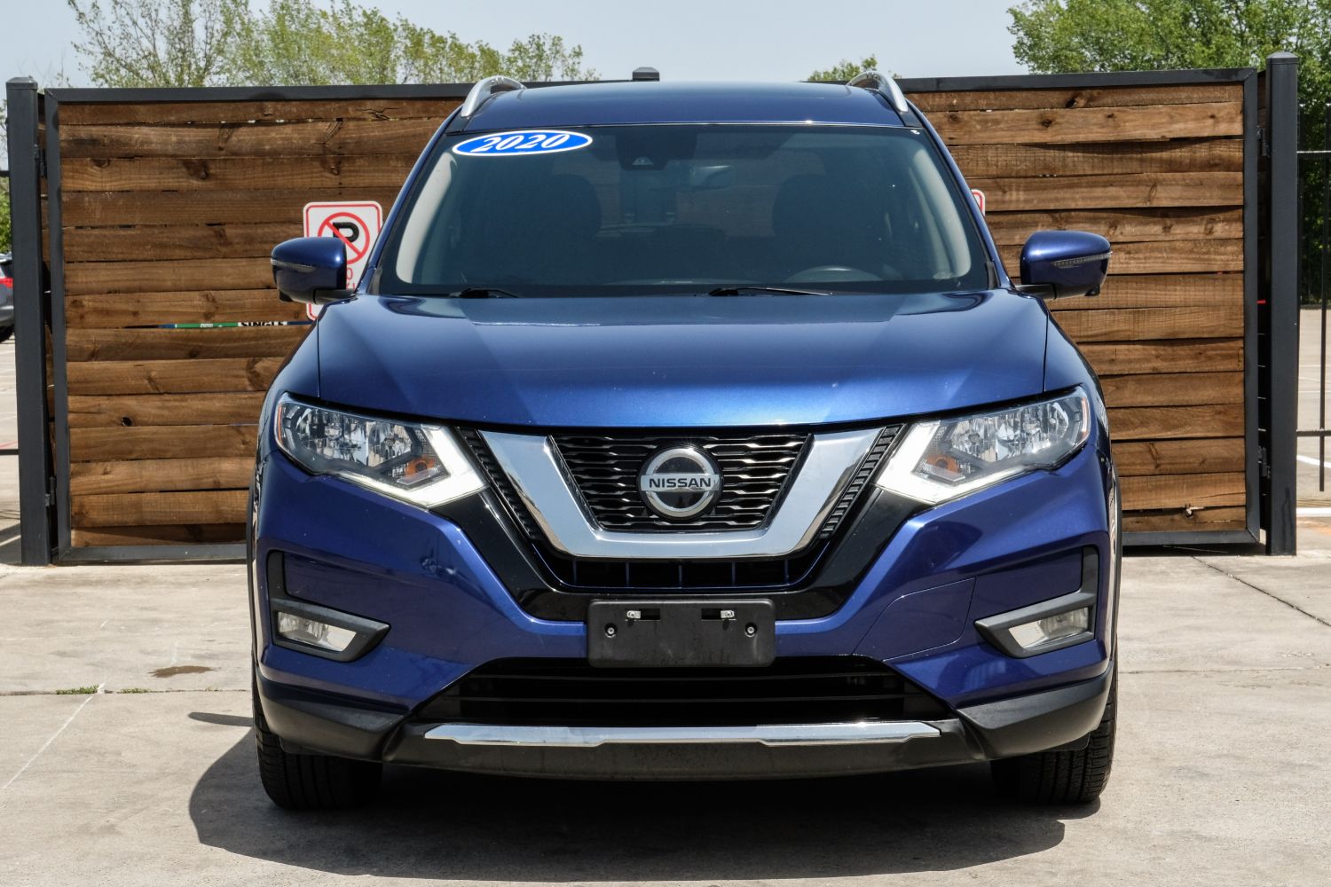 2020 Nissan Rogue SV 2WD 8