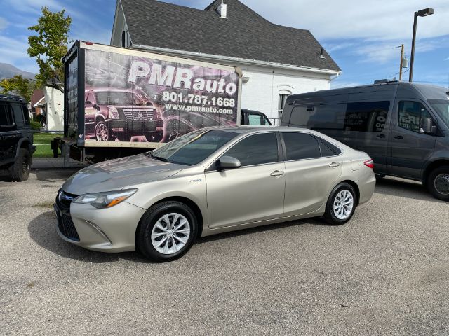 2017 Toyota Camry Hybrid